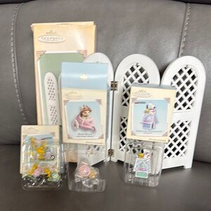 Charming Collectible Figurines Set